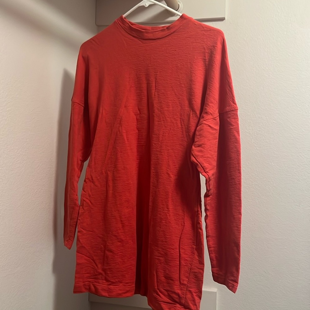 Free People orange-red mock neck sweater dress - Size XS